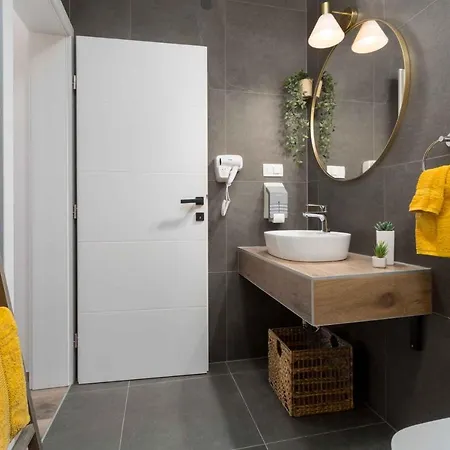 In - Istrien 43009 Apartment